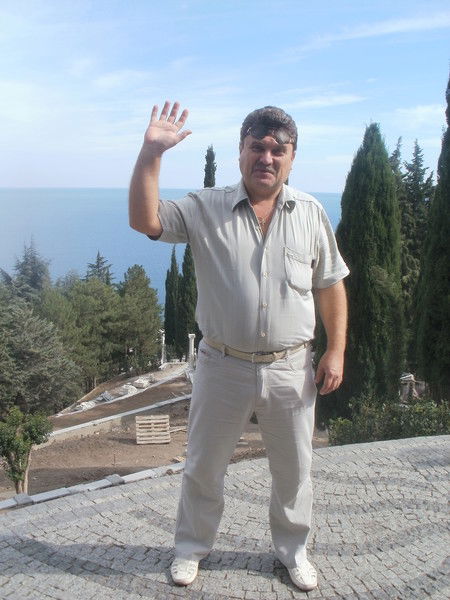 Александр Бондарь