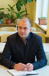 Андрей Северинов