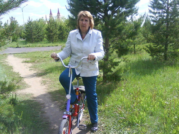 Нелли Катайцева