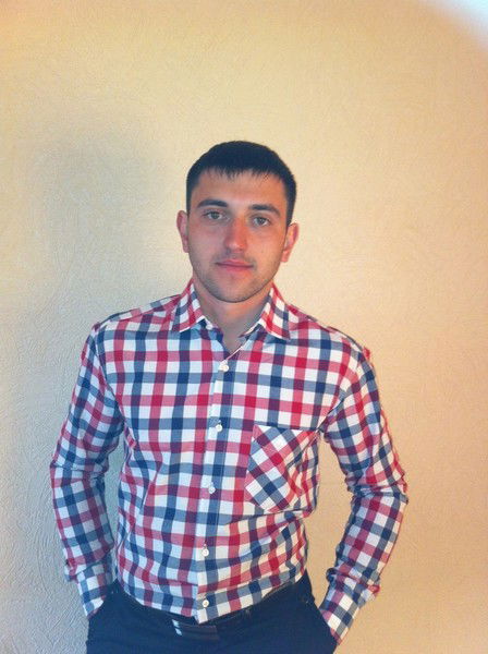 Антон Сауров