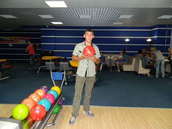 Илья Бахарев