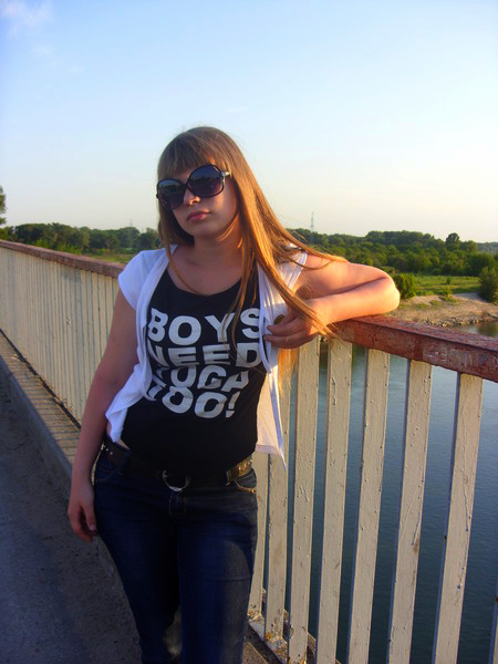 Викусик... )))