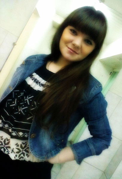 Лена Котова