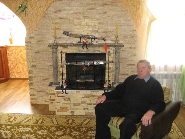 Александр Александрович Комаров