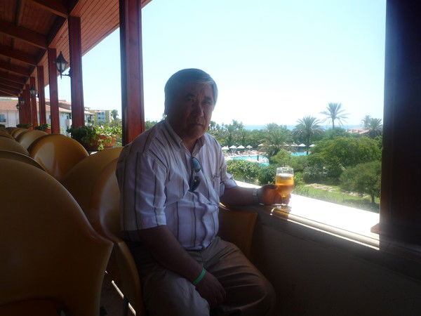 Вали Баиров