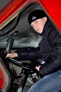 Денис Мельников