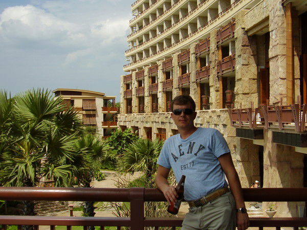 Дмитрий Пивоваров