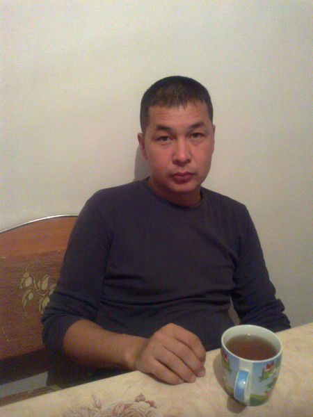 Азрет Нурхожаев