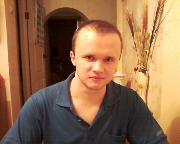 Дмитрий Николаенко