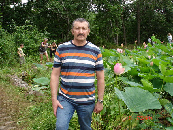 Сергей Захаров