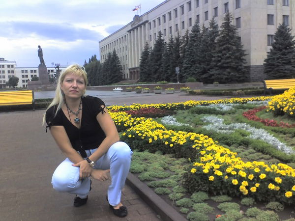 Елена Таций