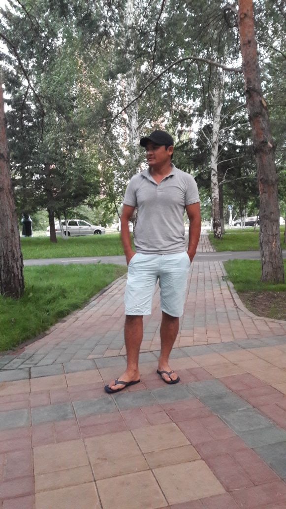 Фархат Таиров.