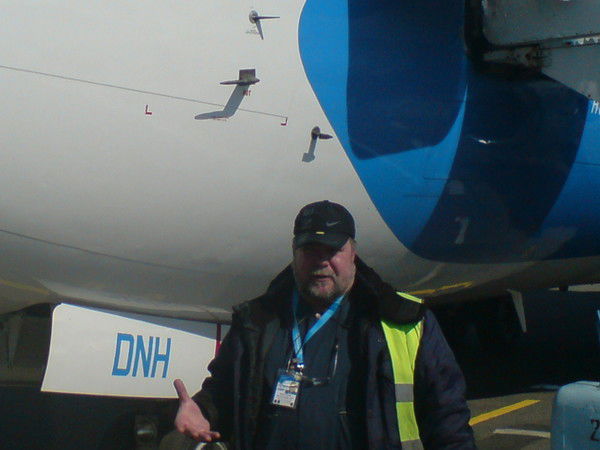 Владимир Мануилов