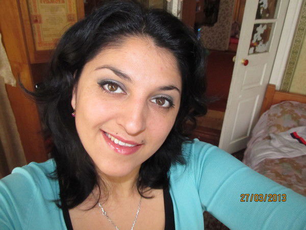 Марина Попова