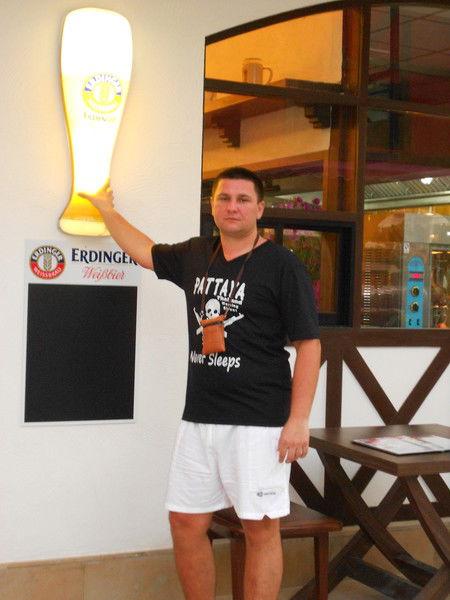 Дмитрий Белецкий