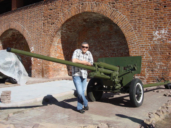 Анатолий Генералов