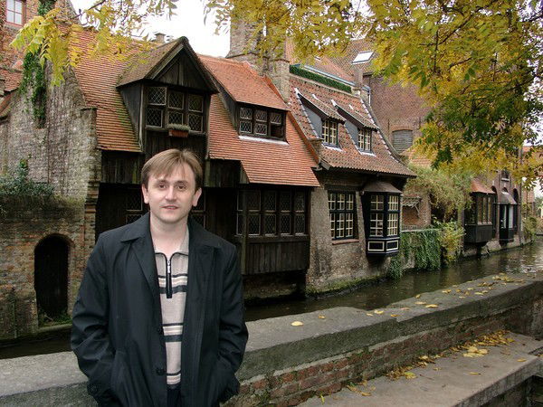 Азат Григорян