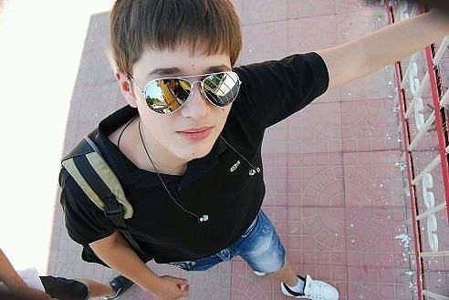 Λюδλю Τσλьkσ Εε