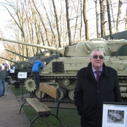 Александр Юрин