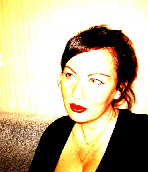 Рекламщица Киров