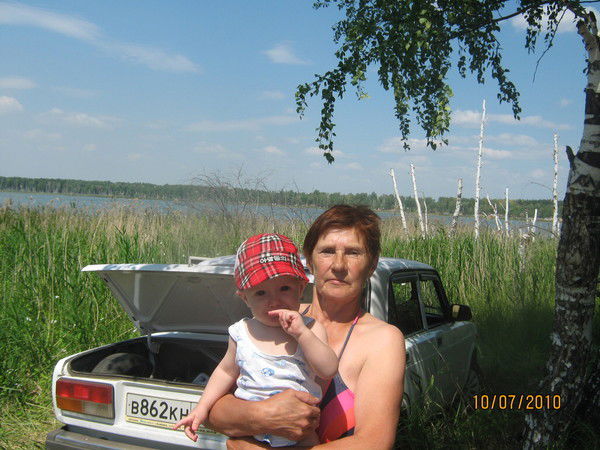 Надежда Саломатина