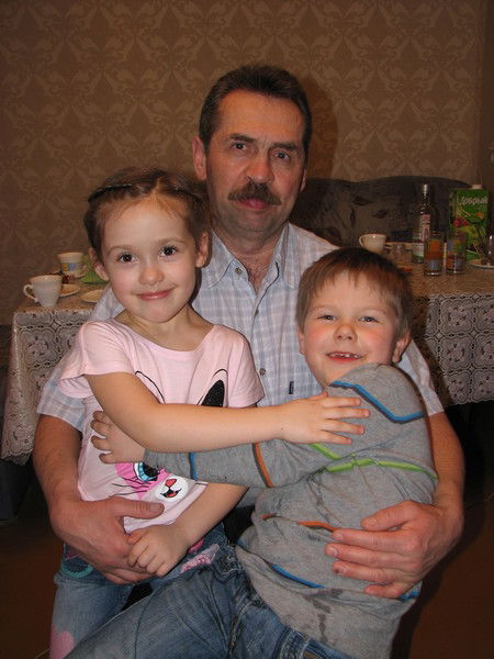 Анатолий Запольских