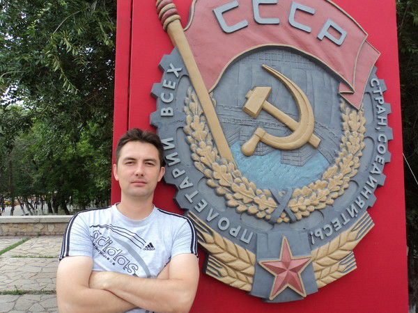 Павел Николаенко