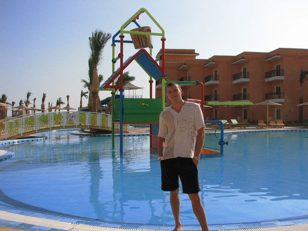 Владимир Николаев