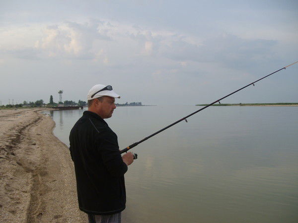 Александр Комаров