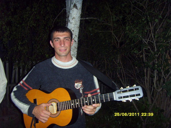 Ашот Асланян