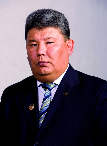 Тыныбек Кадыров