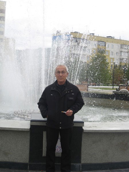 Валерий Ефремов