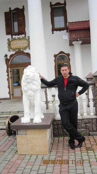 Альберт Сапаров