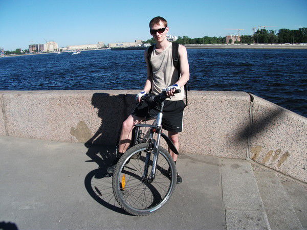 Андрей Крупников