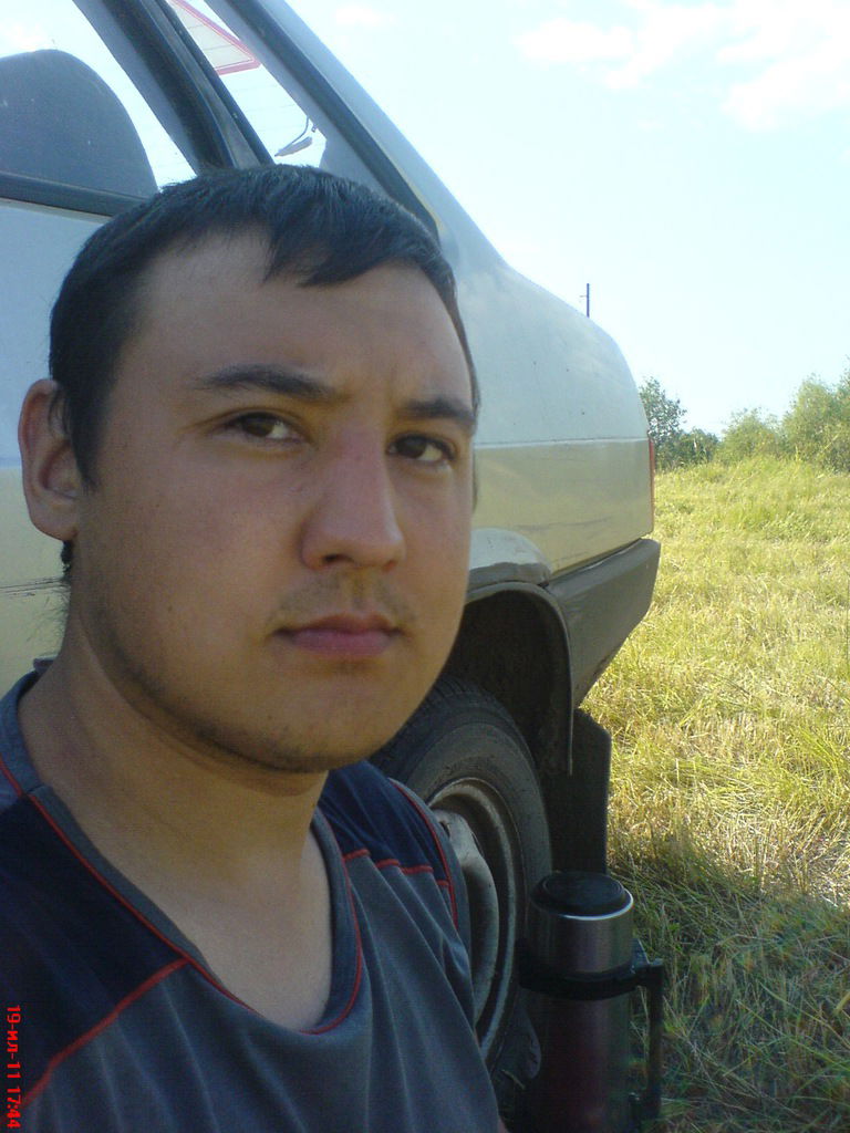 Руслан Садыков