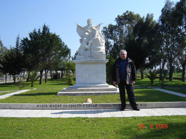 Валера Мельников