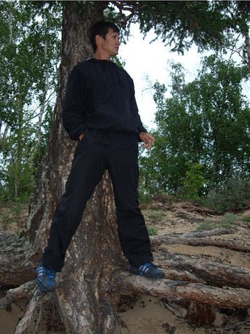 Евгений Иванов