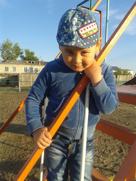 Марина Максутова