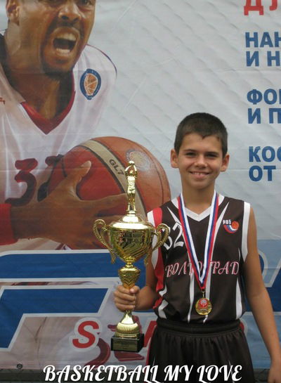 Артём Мануйлов