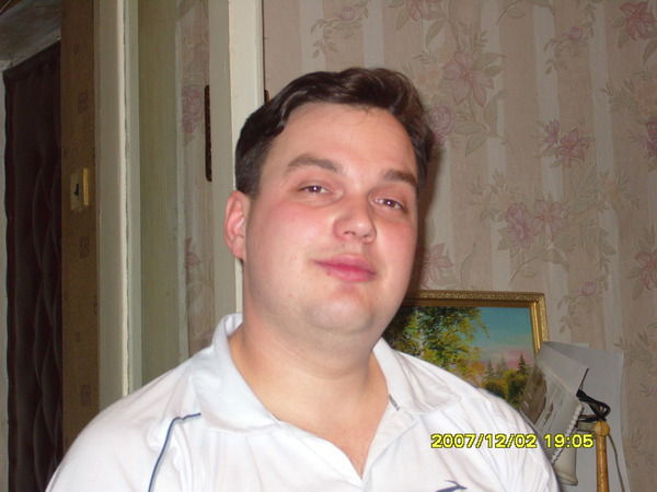 Роман Богданов