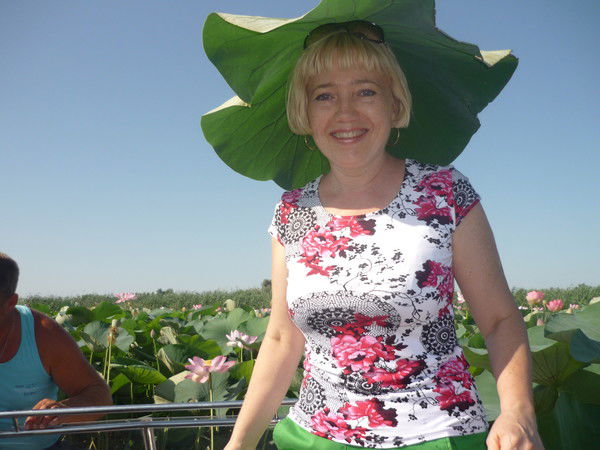 Лола Систерова