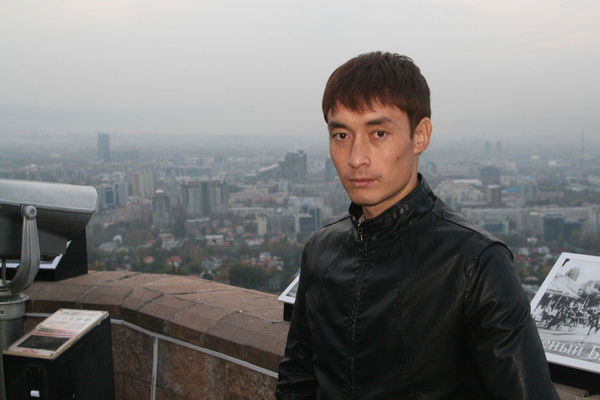 Олжас Бактыбаев