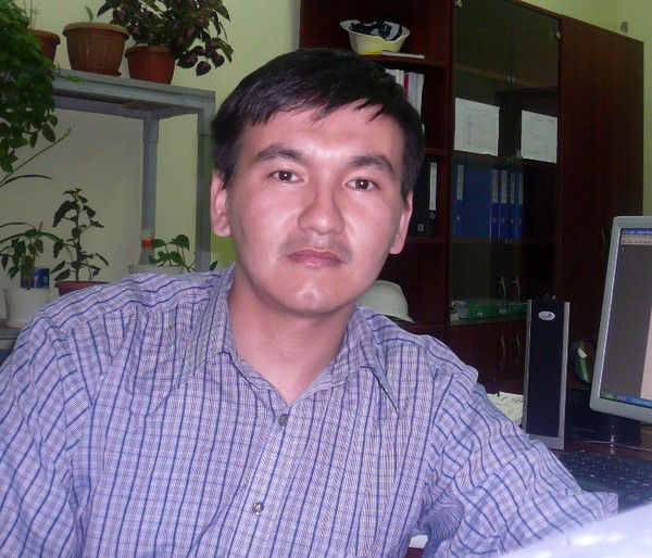 Максат Айсарыев