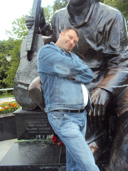 Валерий Захарец