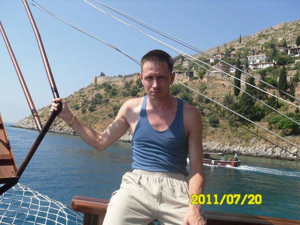 Александр Шарковский