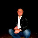 Александр Булатов