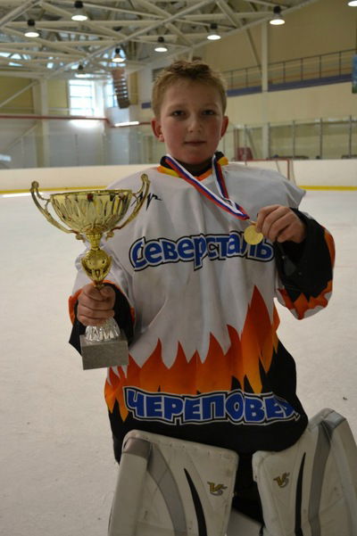 Владислав Папин