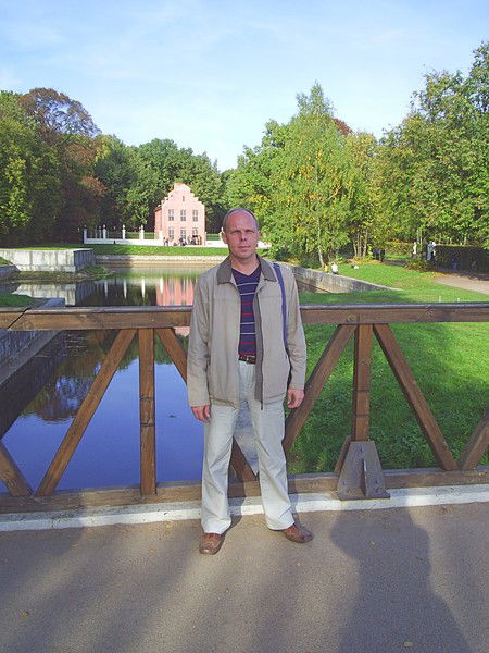 Анатолий Васильев