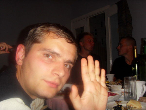 Неизвестно Неизвестно