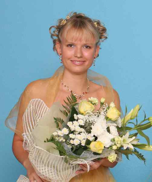 Юля Караваева